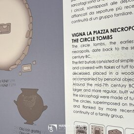 targa braille con immagine a rilievo